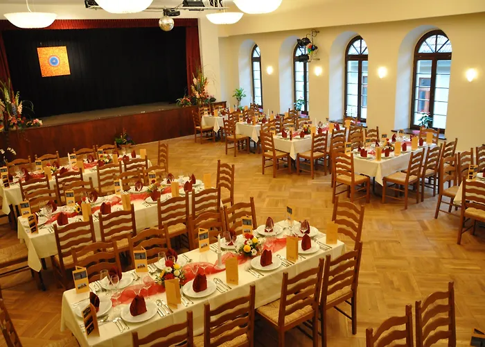 Hotel Goldner Loewe 3*